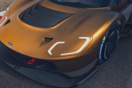 its your last chance to buy a ford gt 689f5ada1d430