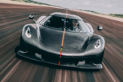koenigsegg just reclaimed a very important hypercar speed record 689b8a16a2d29