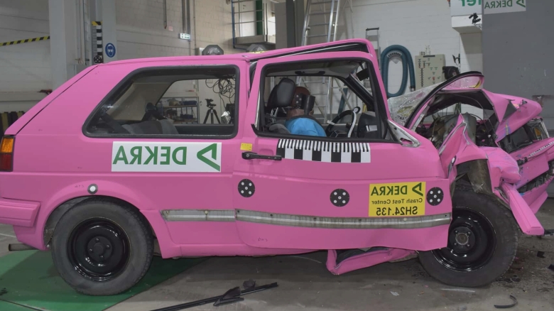old vw golf meets modern crash test proof of how far car safety has come 68ad5e26d65e1