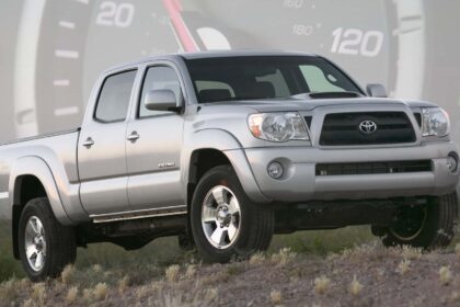 original transmission expert comes across a 2009 toyota tacoma then he checks the mileage 68b1de6715cff