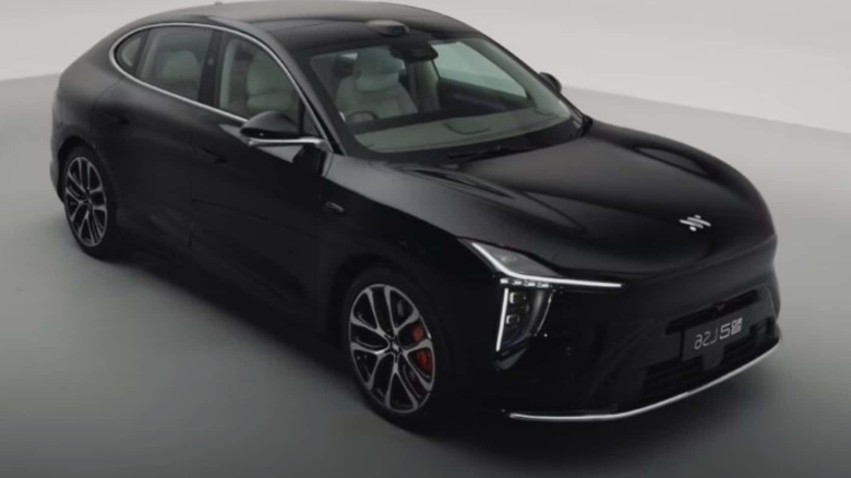 this chinese erev has over 900 miles of range 68a623afdb647