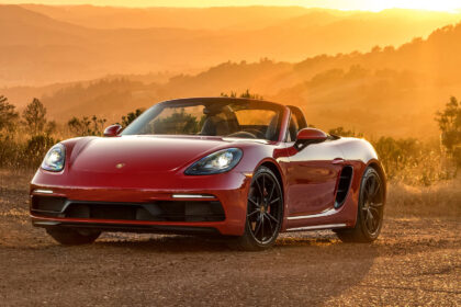its happening porsche confirms new gas boxster and cayman 68d0eed051513