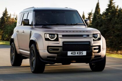 jaguar land rover lost track of 40000 new cars report 68c94037cf0ba