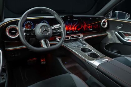 mercedes benz physical buttons are better 68cadb8d8d1ef