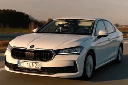 a rally champion drove a skoda 1759 miles on a single tank 68f87829cbeec