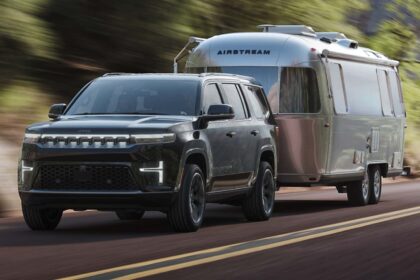 this jeep is americas first extended range electric suv 68ee6a8a7f45f