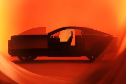 toyotas super luxury century brand shows stately coupe 68ecab1c2e282