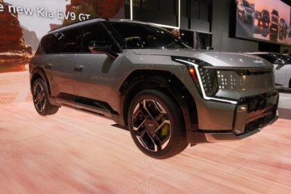 dont wait for the kia ev9 gt why it may never come to the u s 691cd0a4846b2