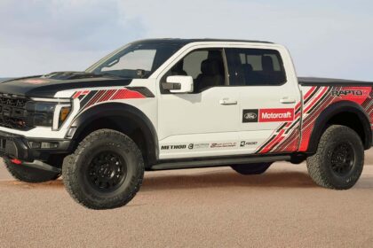ford reveals f 150 raptor r with 900 hp but you cant buy it yet 6909f13abef48