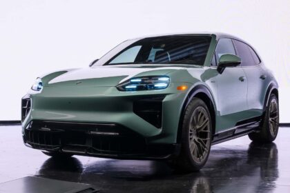 the cayenne turbo electric is the heaviest porsche ever 691ecc8b58257