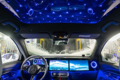 the new mercedes glb has three screens seven seats and plenty of stars 69136c26e7ef8