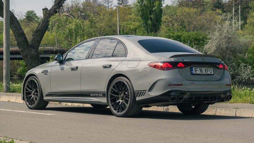 these plug in hybrid ev batteries hold up best after 100000 miles 6913a43a9fb38